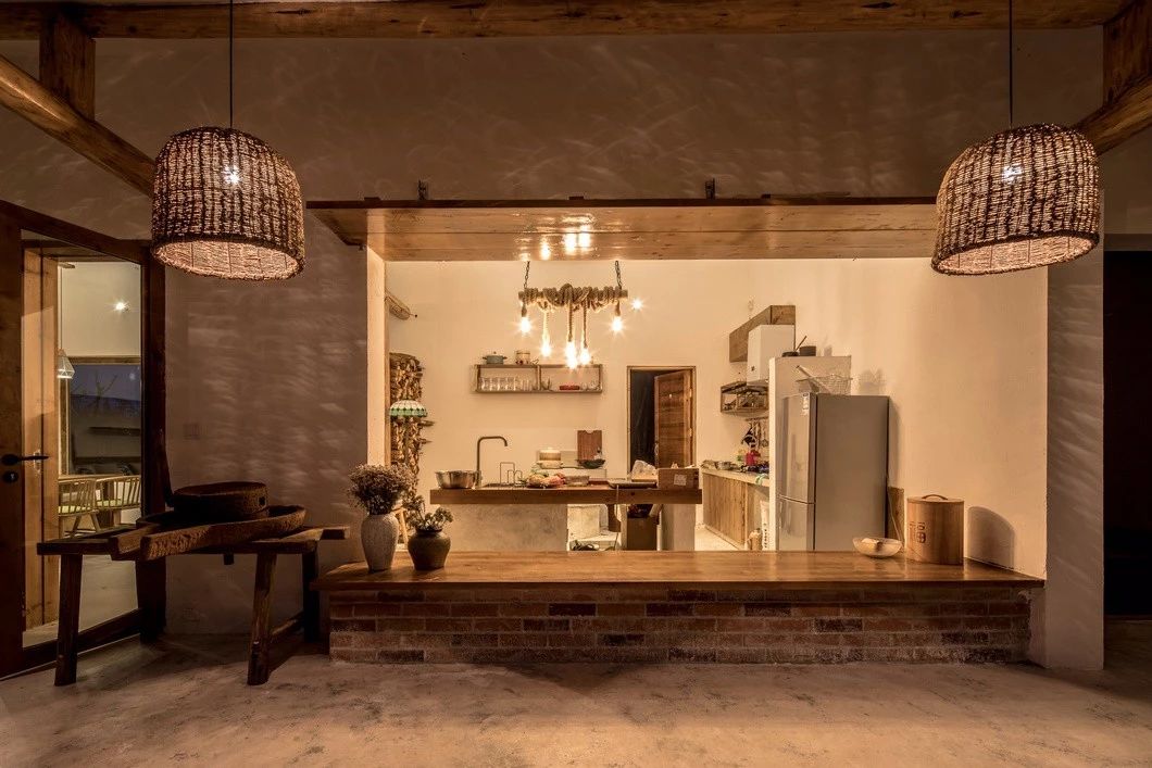 一所茶園里的民宿，過著鄉(xiāng)下悠閑愜意的日子