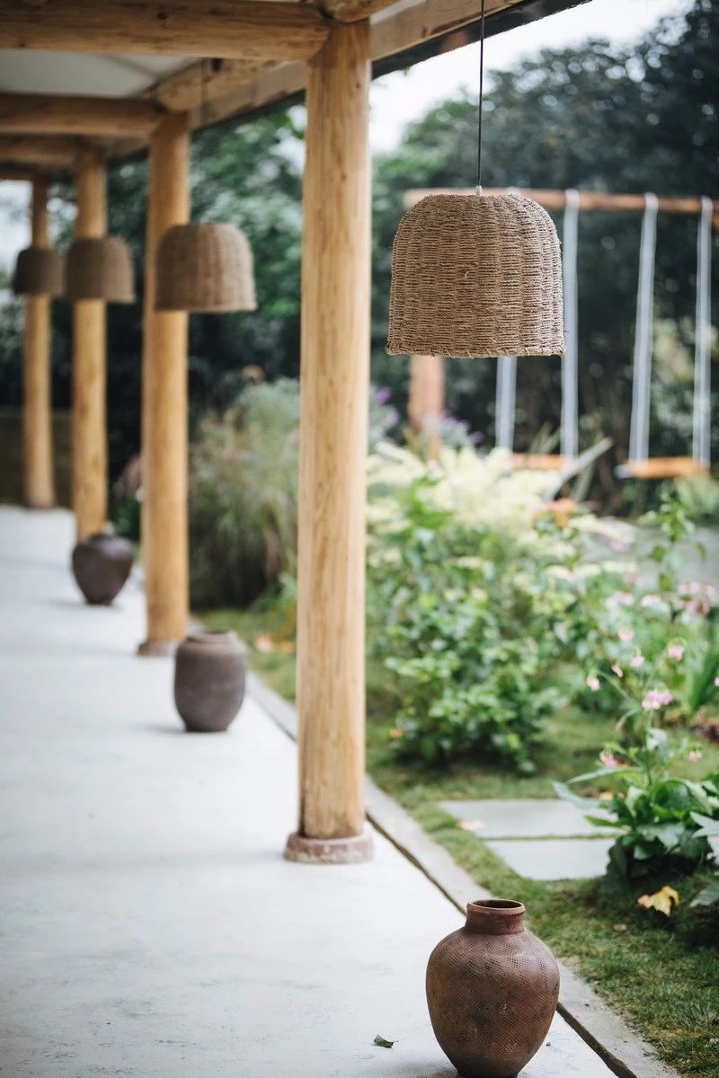 一所茶園里的民宿，過著鄉(xiāng)下悠閑愜意的日子