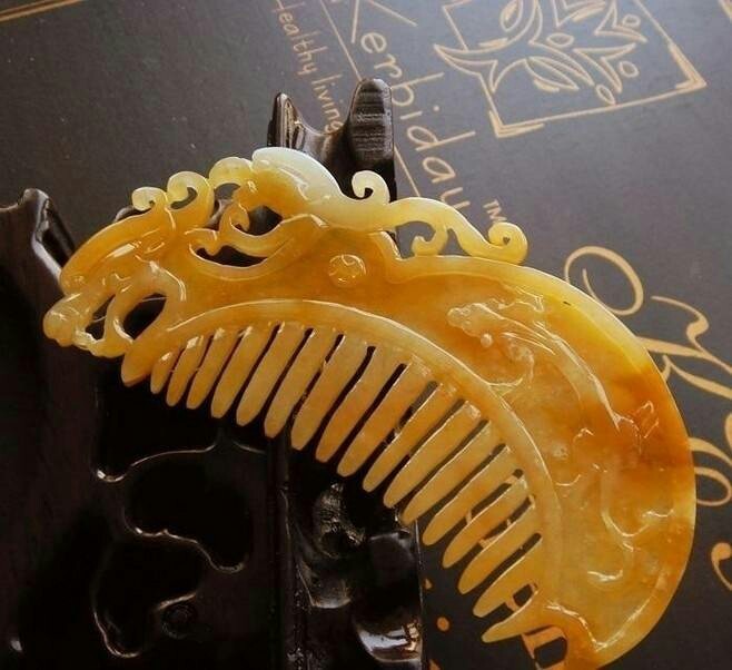 一組古風(fēng)梳子飾品，品味古典韻味之美