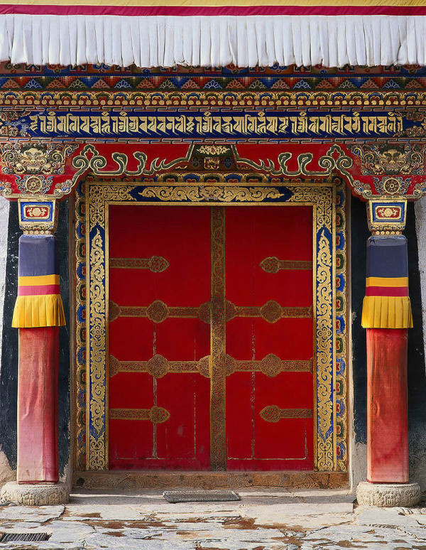 一組流淌著歲月的中國門，美呆了！