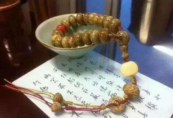 如何盤(pán)出包漿星月菩提？驚艷菩提包漿的全過(guò)程