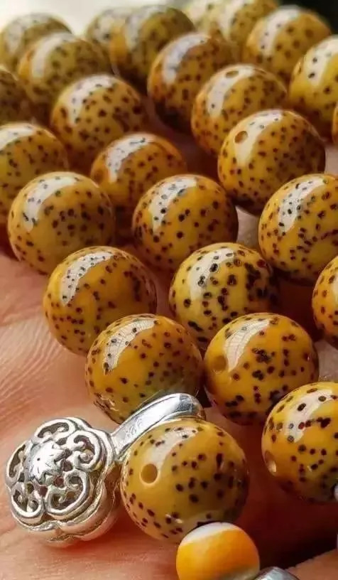 如何盤(pán)出包漿星月菩提？驚艷菩提包漿的全過(guò)程