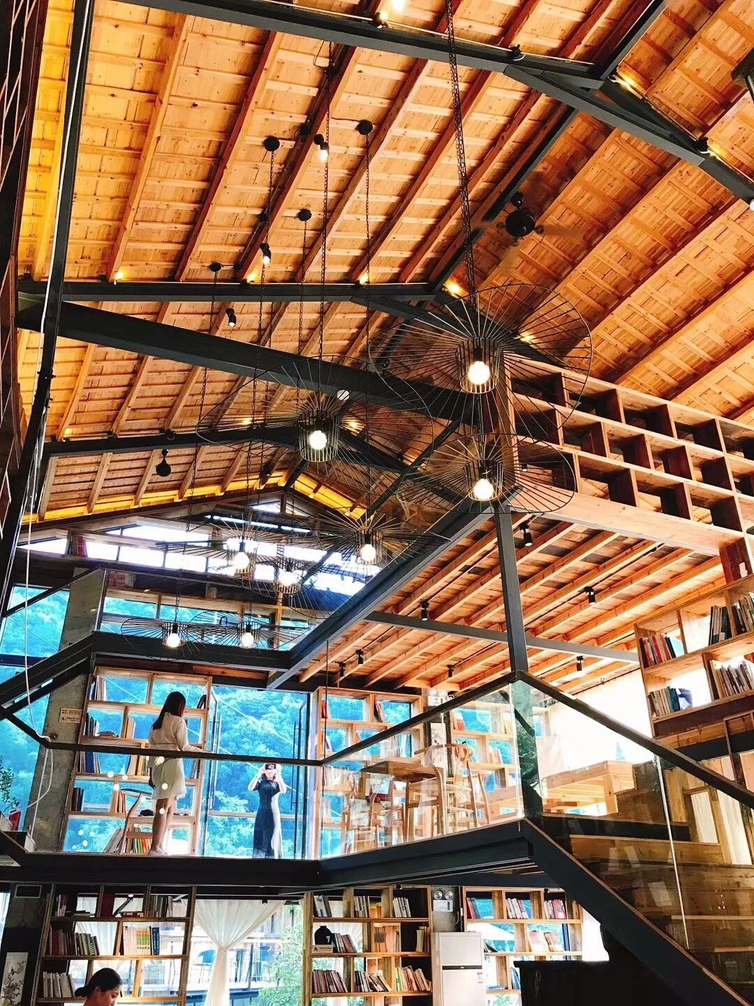 最美大山里的圖書館，感受美妙的讀書世界