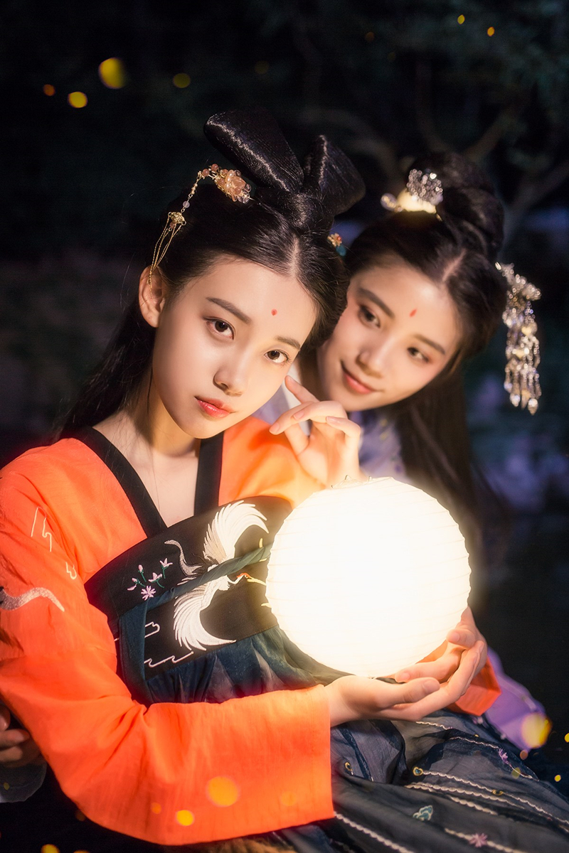 相知相伴女子古裝人物攝影