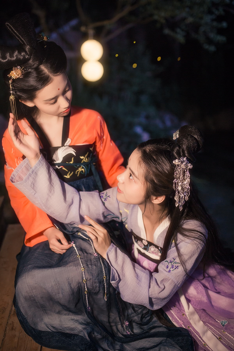 相知相伴女子古裝人物攝影