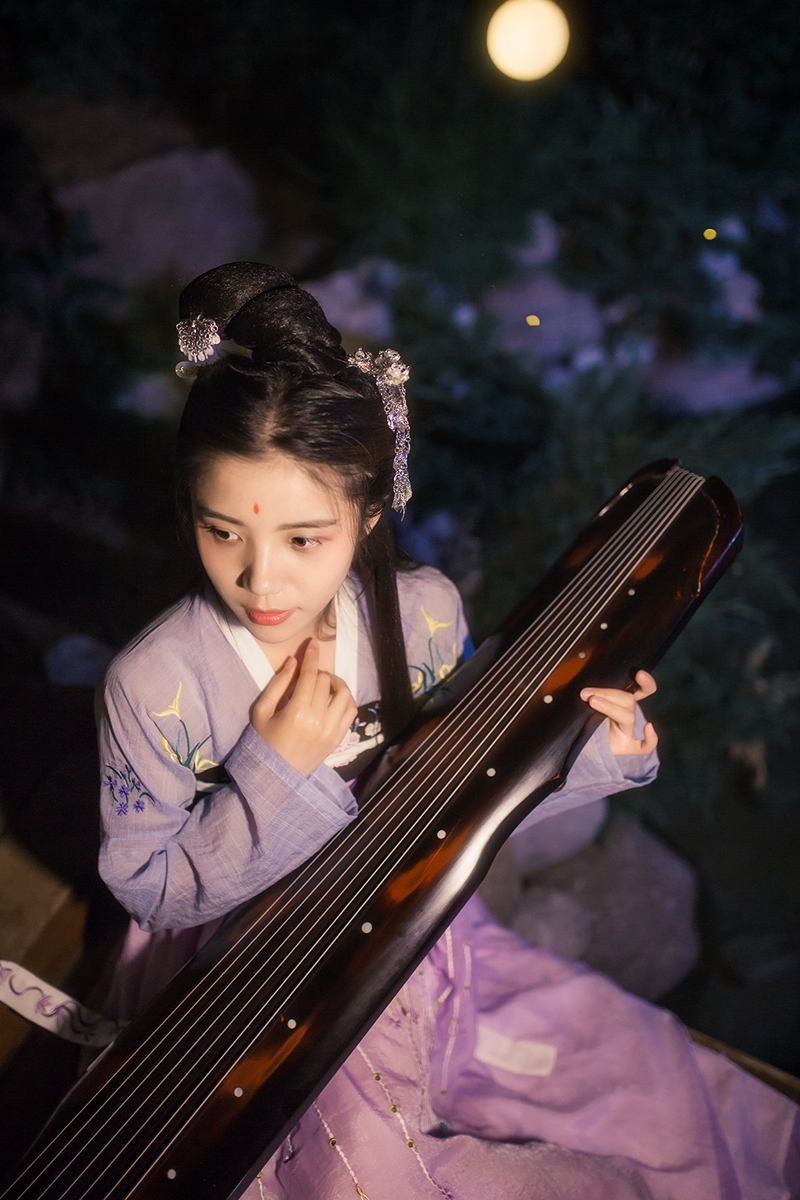 相知相伴女子古裝人物攝影