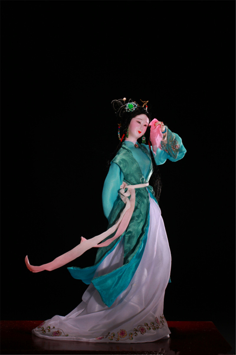 中國傳統(tǒng)工藝品，絹人