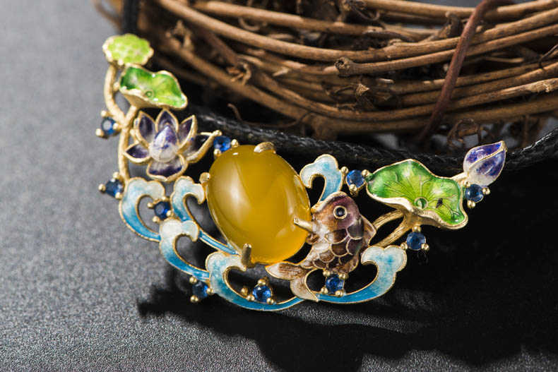 黃瑪瑙烤藍鍍金鯉魚吊墜