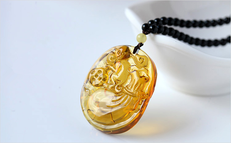 天然藍(lán)珀吊墜黑瑪瑙項鏈