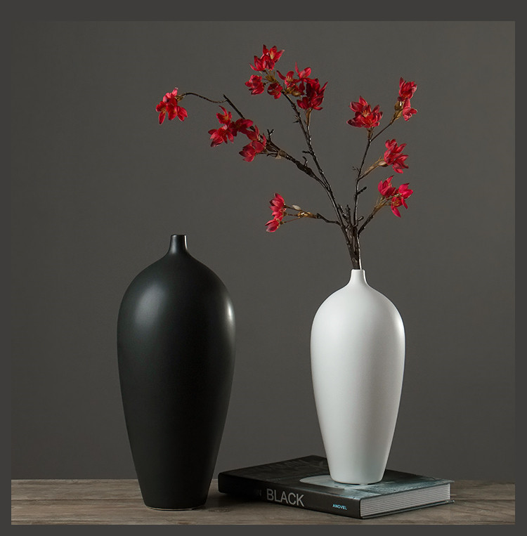 極簡(jiǎn)藝術(shù)中式插花