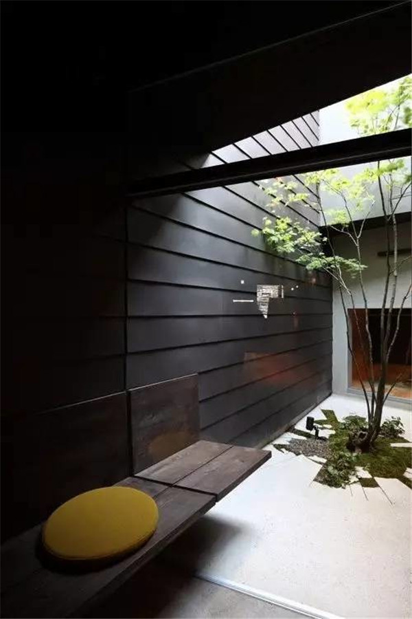 品茶牌佛之常用物，蒲團