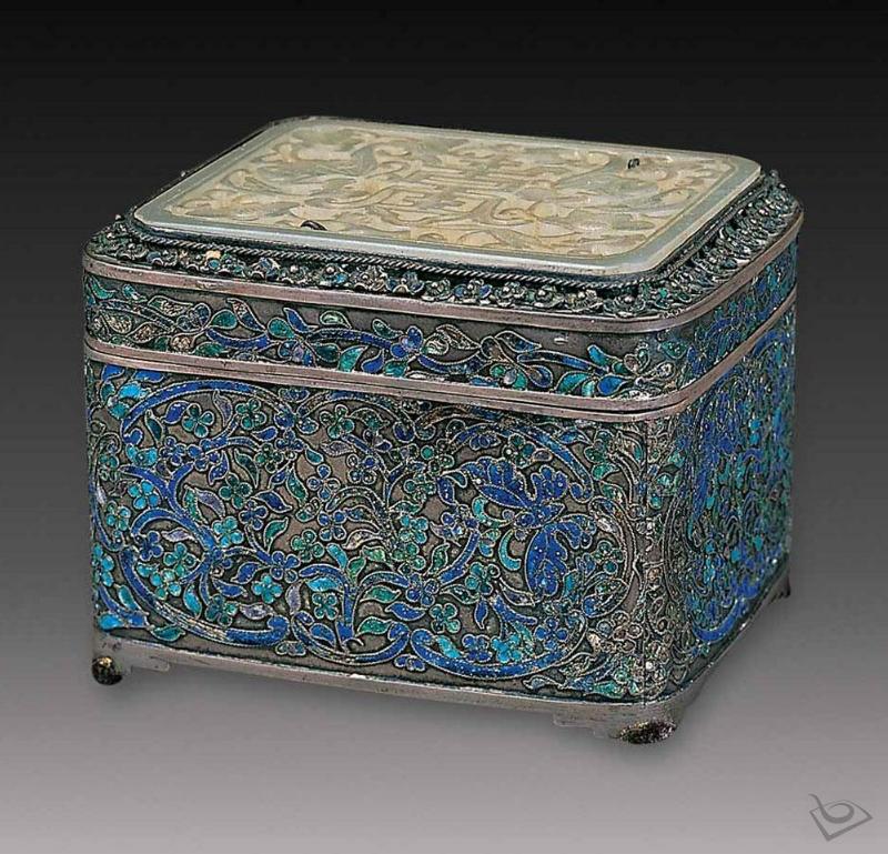 中國傳統(tǒng)工藝品工藝燒藍