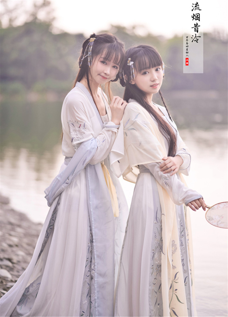 閨蜜日常漢服對襟襦裙—弱柳風(fēng)