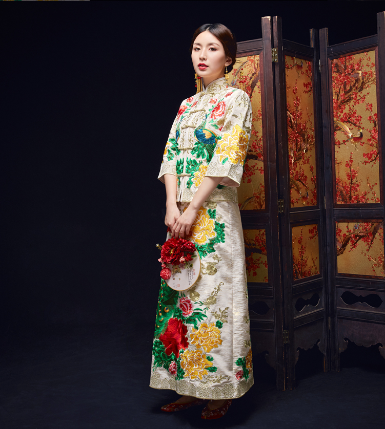 復古中式白色孔雀刺繡禮服，唐裝刺繡精美龍鳳