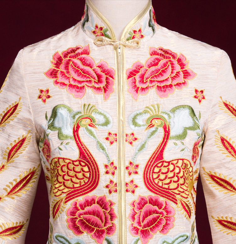 刺繡鳳凰白色中式嫁衣，結(jié)婚敬酒服旗袍修身