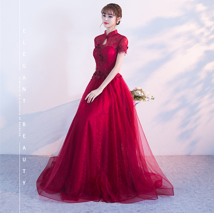 中式立領(lǐng)修身長款禮服，新娘敬酒服