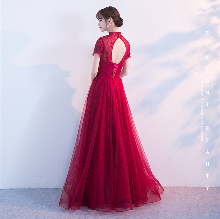 中式立領(lǐng)修身長款禮服，新娘敬酒服