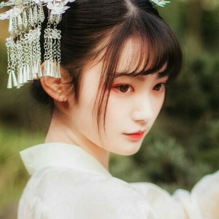 風(fēng)華灼灼古風(fēng)頭像，古裝真人女生頭像