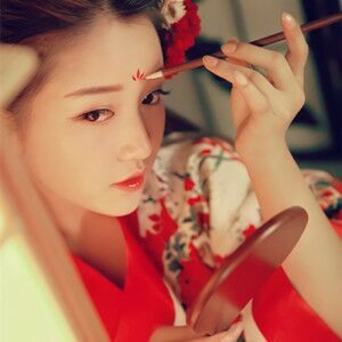 風(fēng)華灼灼古風(fēng)頭像，古裝真人女生頭像