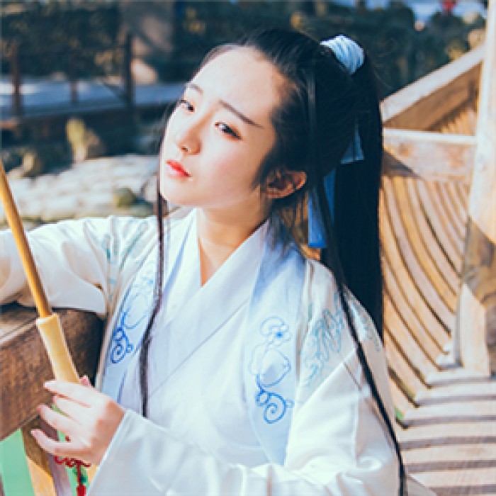 漢服美女慧質(zhì)蘭心古風(fēng)頭像，好看的女生qq頭像