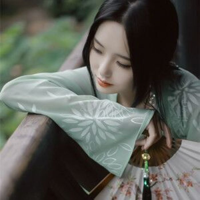 漢服美女慧質(zhì)蘭心古風(fēng)頭像，好看的女生qq頭像
