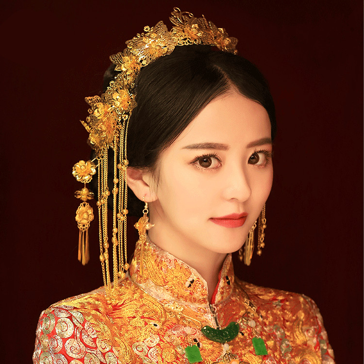 女子金色流蘇古風(fēng)頭飾，鳳冠配飾品