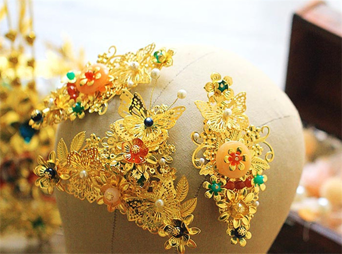 新娘古裝頭飾翠霞，中式婚禮發(fā)飾