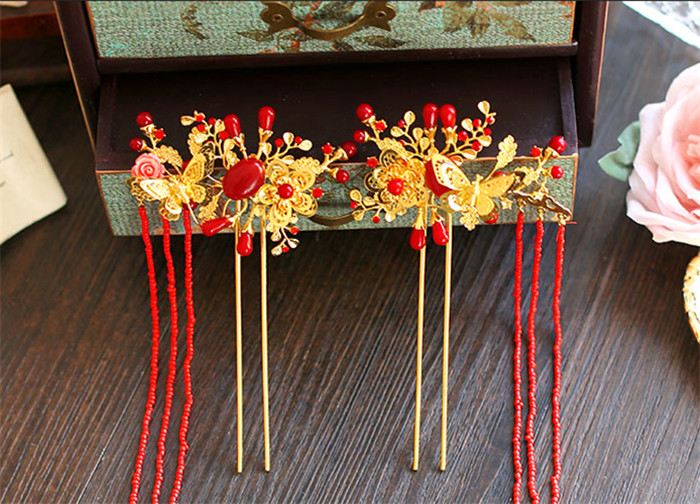 金底紅古風(fēng)頭飾，復(fù)古貝殼花流蘇發(fā)簪