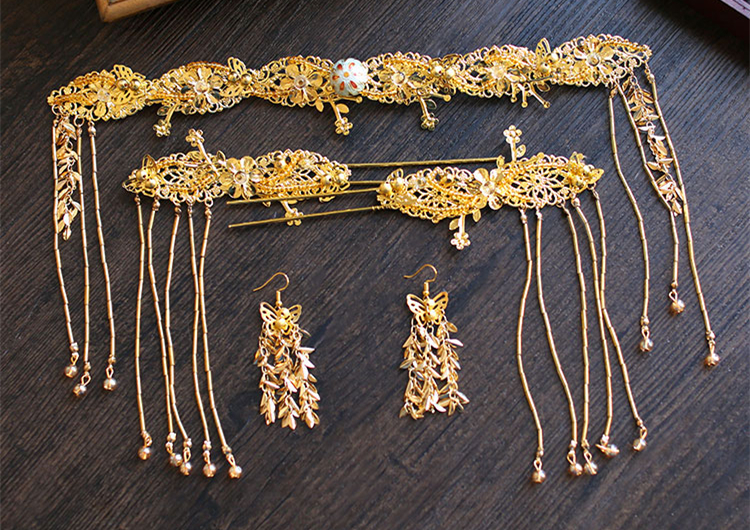 金色四件套古裝頭飾，古典韻味發(fā)飾