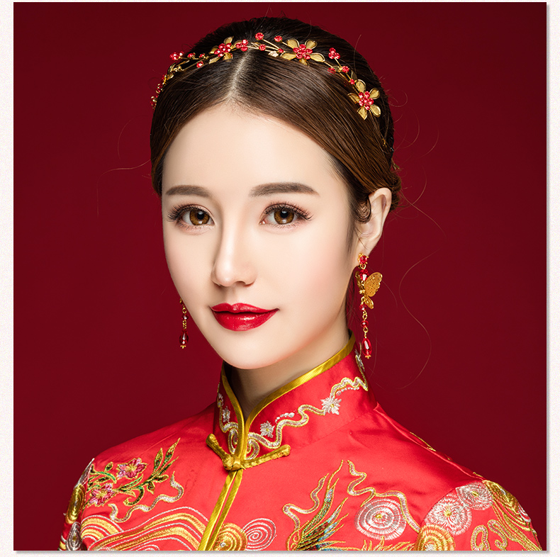 小巧中式敬酒禮服頭飾，金與紅水晶的搭配