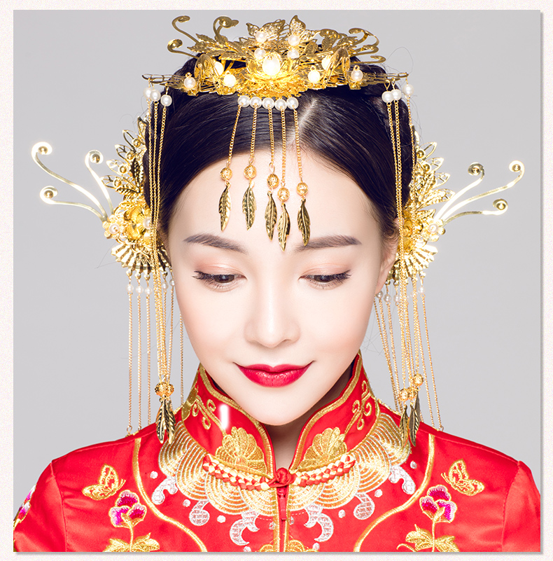 步搖古典造型新娘頭飾，金色花枝高貴發(fā)飾