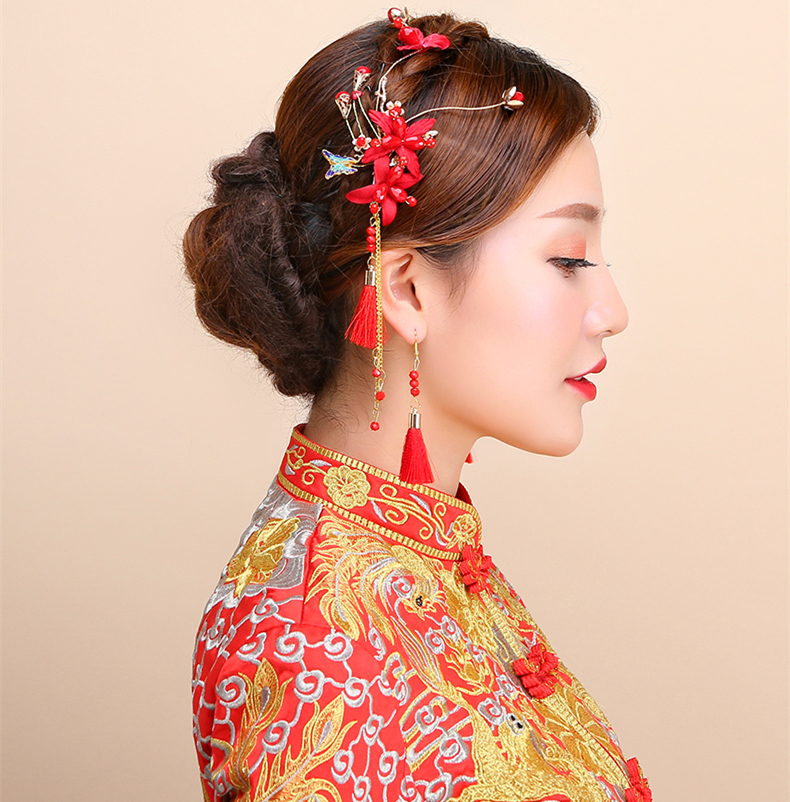 紅色頭飾邊夾耳鉤套裝，2017新款新娘配色
