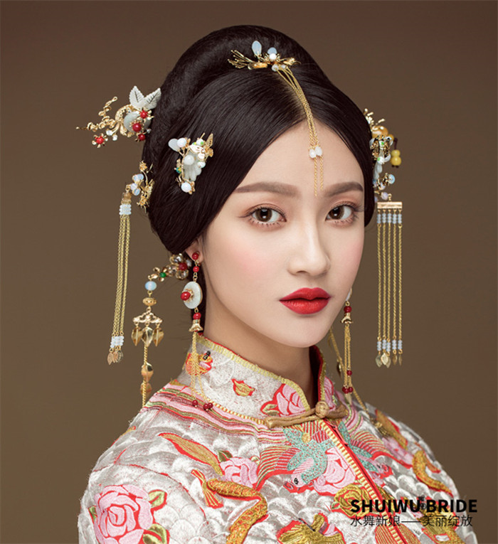 古玉串珠中式流蘇頭飾，新娘古裝發(fā)飾套裝