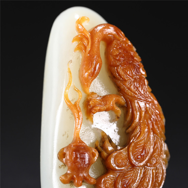 白玉項鏈優(yōu)雅孔雀吊墜，錦繡前程玉石掛墜