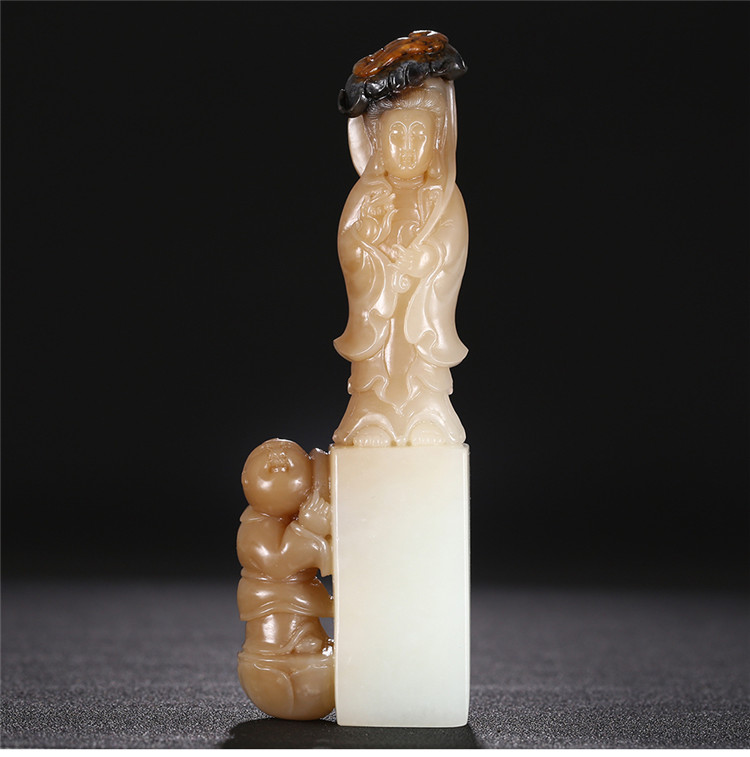 童子拜觀音白玉印章，立體圓雕和田玉手把件