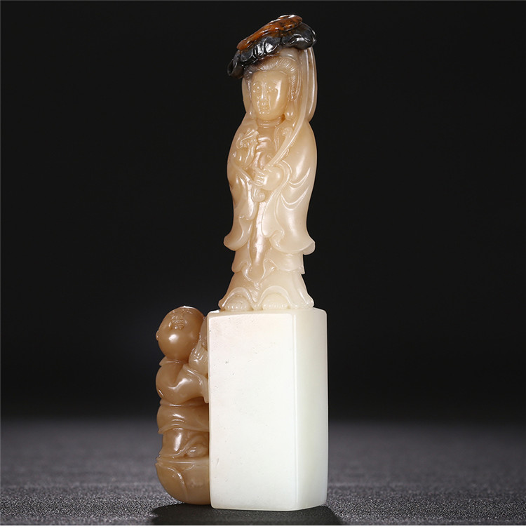 童子拜觀音白玉印章，立體圓雕和田玉手把件