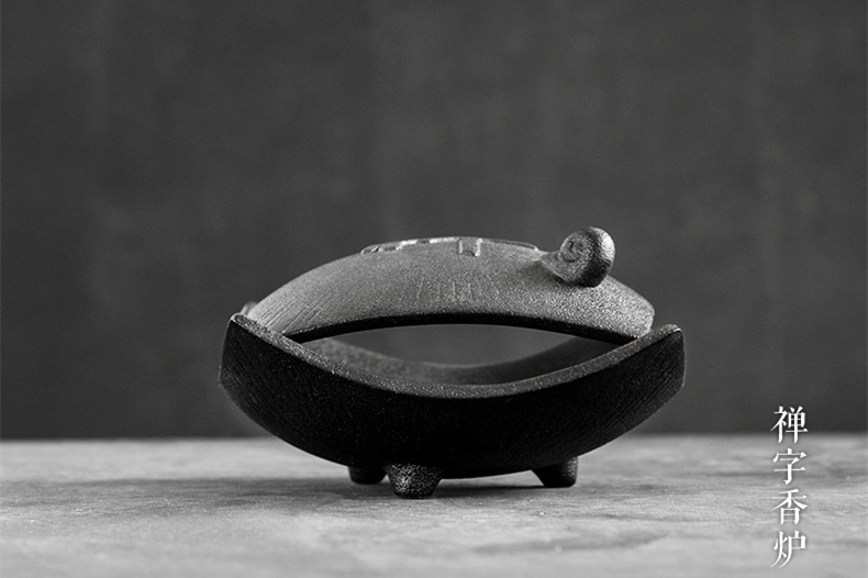 禪意粗陶茶道香爐，陶瓷檀香盤香薰爐。