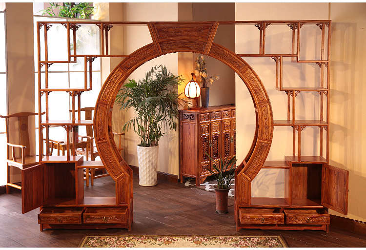 中式實木雙圈月洞門博古架，雙面雕花隔斷南榆