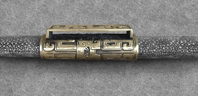 龍紋環(huán)首劍漢劍，漢代軍隊(duì)常用佩刀