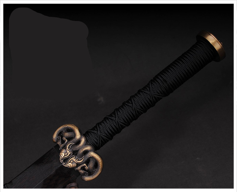 櫑具劍八面漢劍花紋鋼長(zhǎng)款，蓬勃生機(jī)有力量