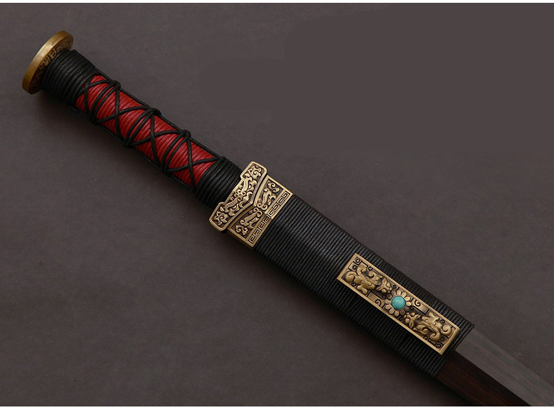 螭虎漢劍銅裝紫檀小劍，王權(quán)象征螭虎紋短劍兵