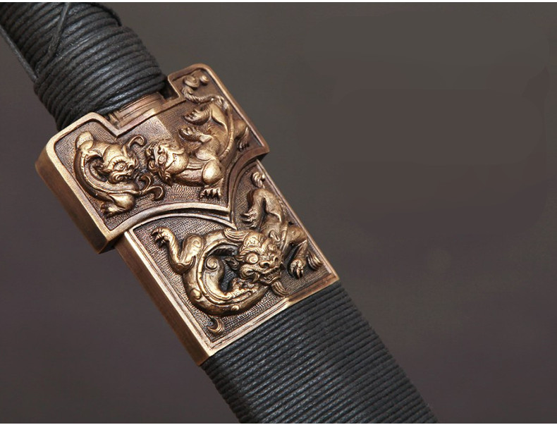 九龍羽毛紋漢劍，長劍雙手寶劍