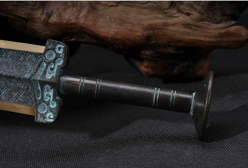 越王勾踐劍青銅劍，仿古兵器寶劍圖片