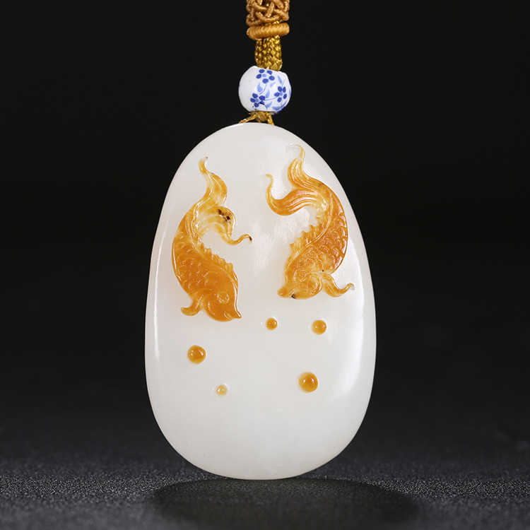 年年有余和田玉魚吊墜，天然白玉掛墜玉墜