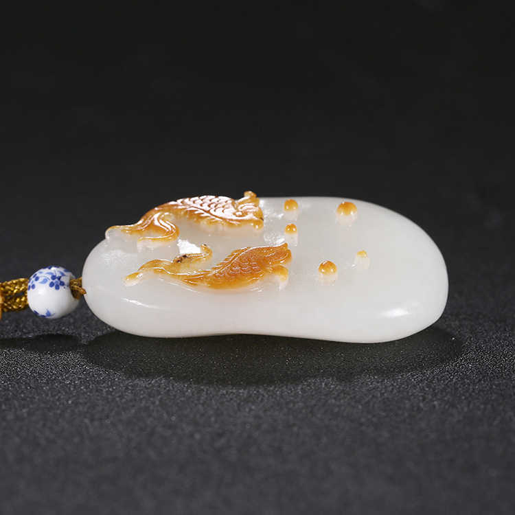 年年有余和田玉魚吊墜，天然白玉掛墜玉墜