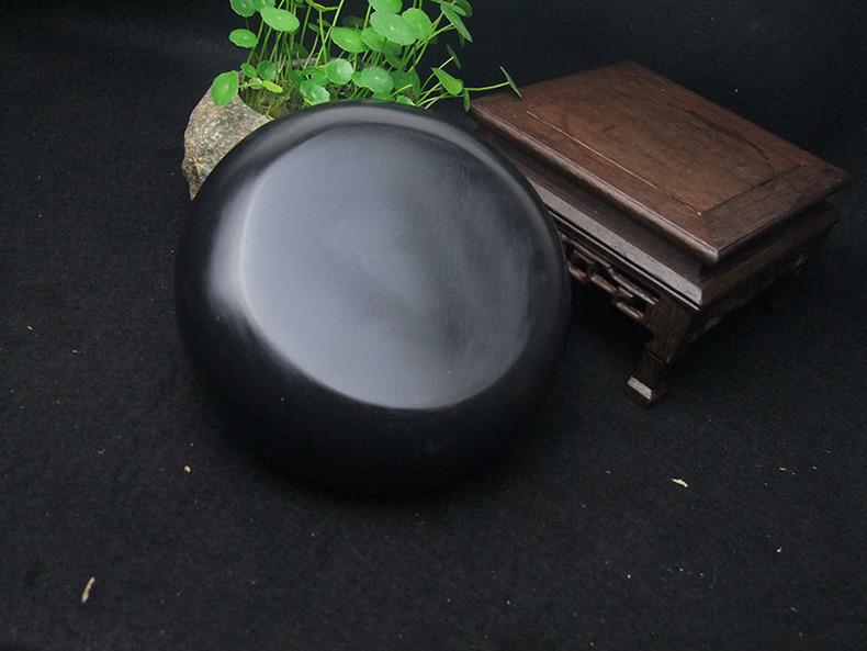 歙硯雕刻精致山水硯臺(tái)，精品老坑龍尾硯