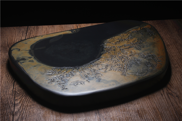 松山雅居歙硯手工精品，老坑金暈原石籽料