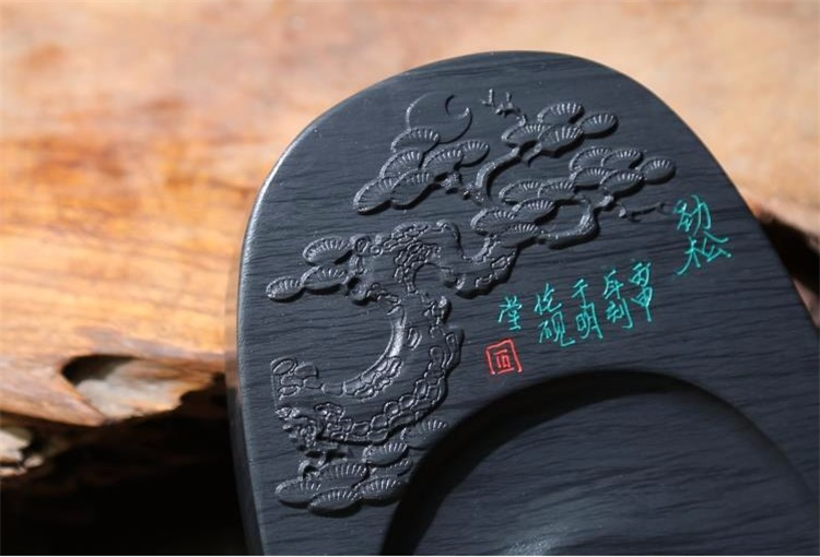 勁松暗香天然原石硯臺，文房四寶精品硯臺