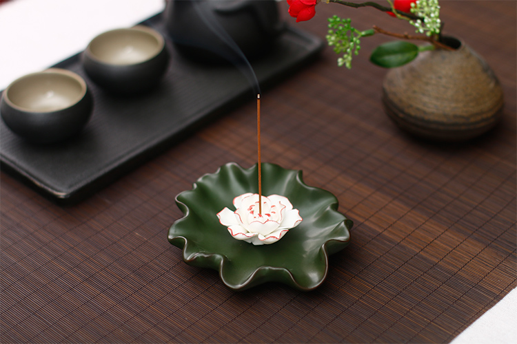 蓮花香爐香插線香爐，創(chuàng)意唯美中式陶瓷熏香爐
