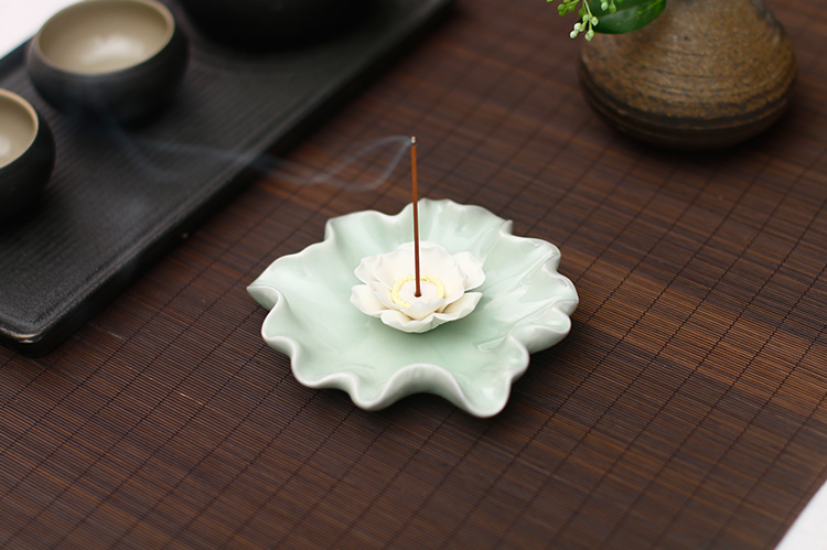 蓮花香爐香插線香爐，創(chuàng)意唯美中式陶瓷熏香爐